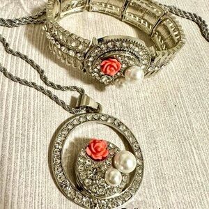 Elegant Silver and Pink Jewelry Set